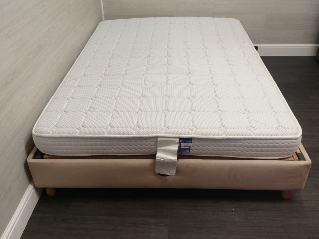 4FT6" ADJUSTABLE OAKDALE ELECTRIC BED