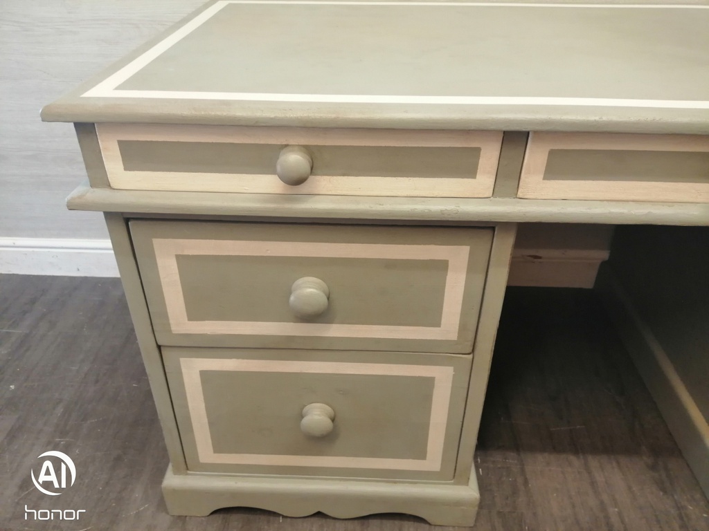 STUNNING PINE PAINTED PEDESTAL DESK