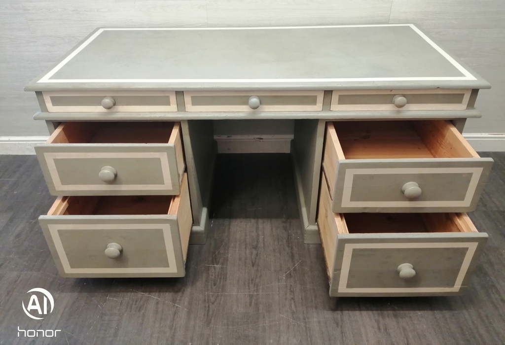 STUNNING PINE PAINTED PEDESTAL DESK