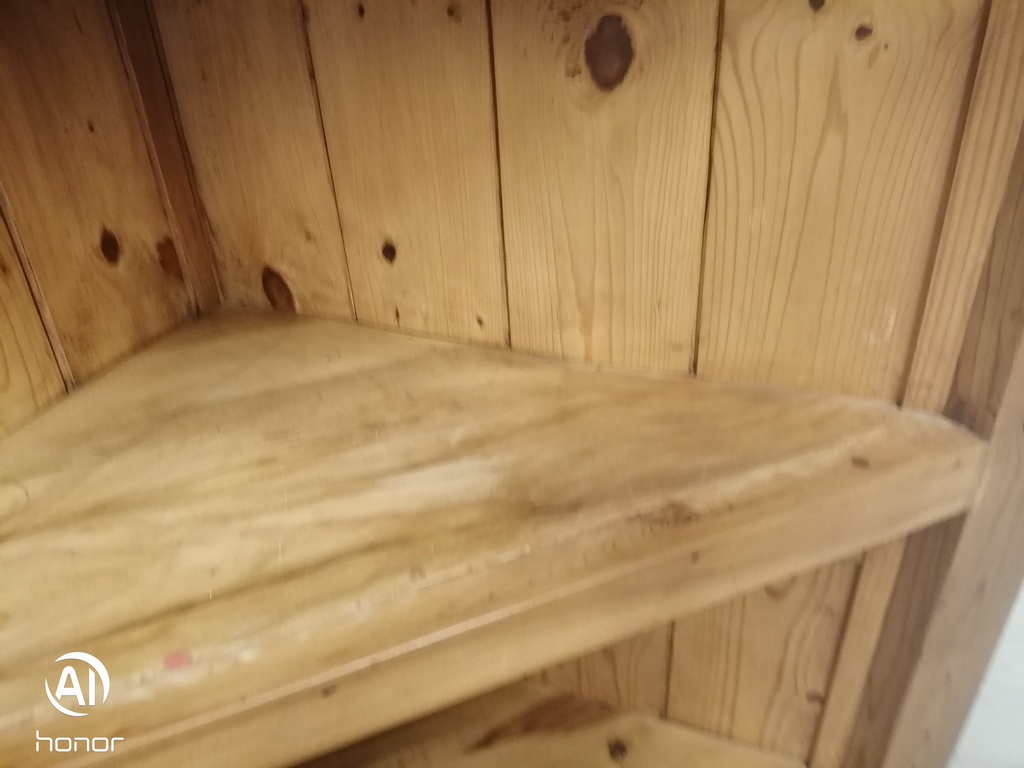 Mexican pine  corner unit