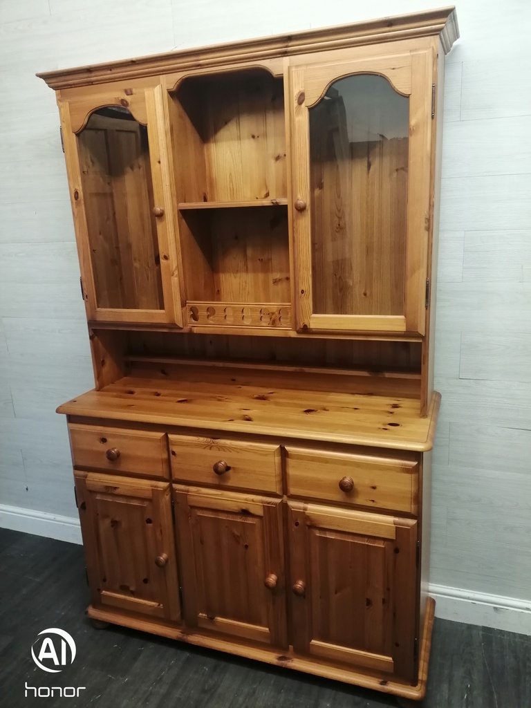 Quality pine glazed top dresser