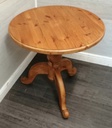 VERY NEAT ROUND SOLID PINE QUALITY DINING TABLE
