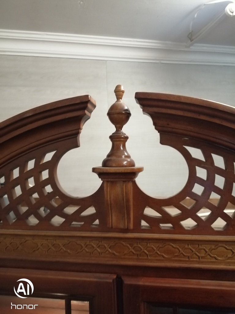 Quality large mahogany repro glazed display unit