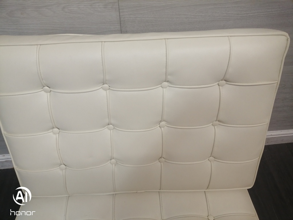 Classic style Modern Barcelona Chair in Cream faux Leather