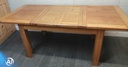 GOOD QUALITY OAK EXTENDING DINING TABLE