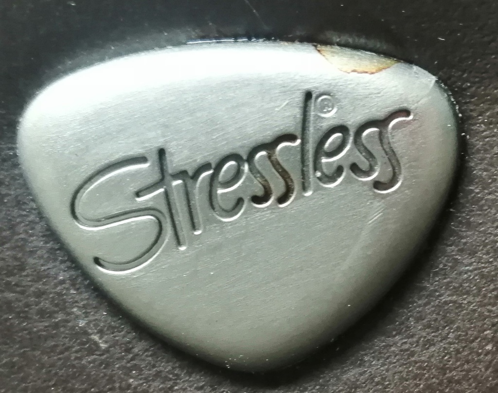 STRESSLESS BROWN LEATHER THREE SEATER RECLINER SOFA