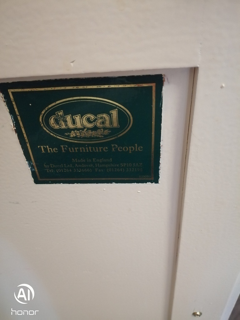 DUCAL PAINTED WHITE CORNER UNIT