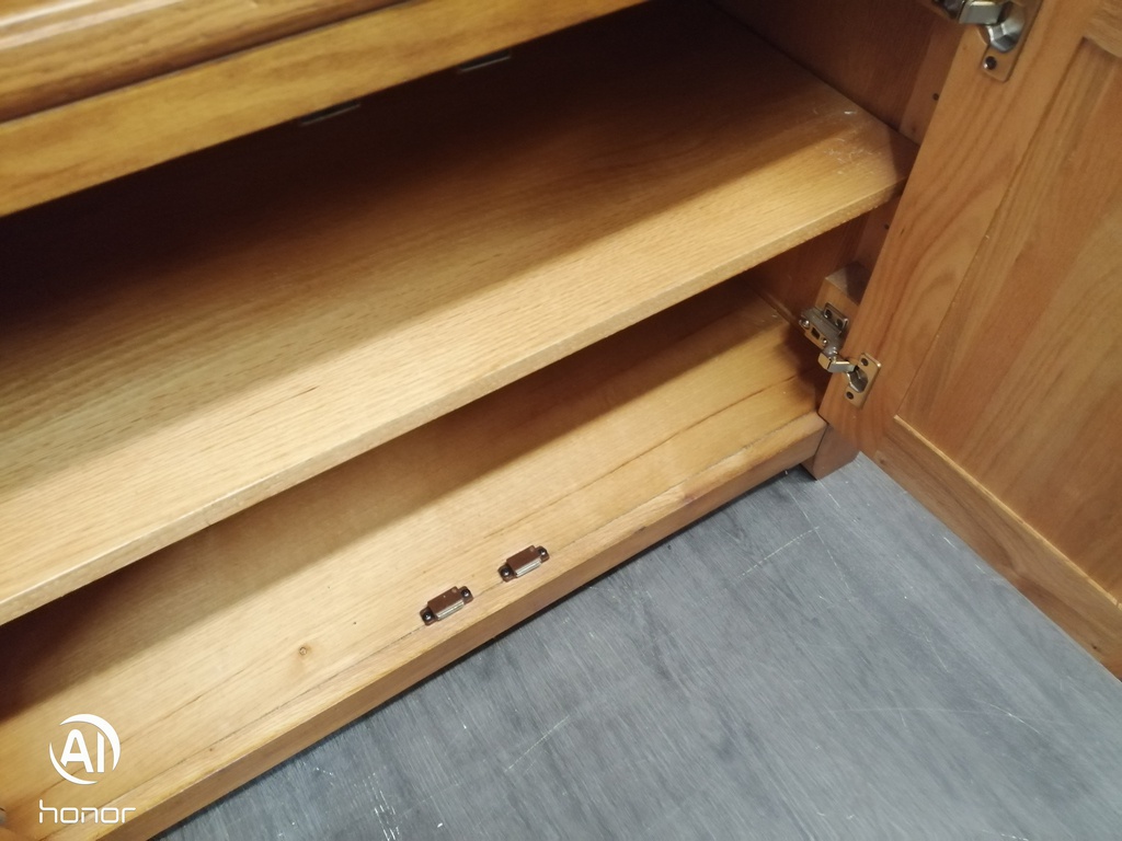 Sliding door oak glazed display unit