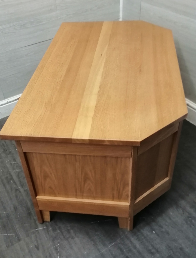 Oak corner tv unit