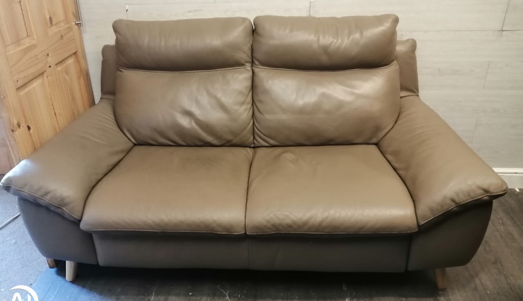 QUALITY TWO SEATER LEATHER SOFA