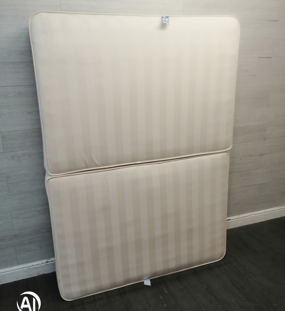 QUALITY SPRUNG TOP 4FT 6" DIVAN BASE