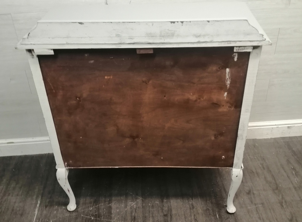 VINTAGE SHABBY CHIC CHEST