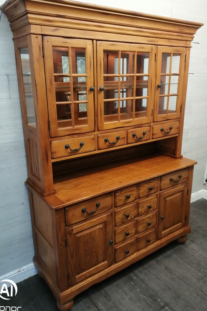 Stunning large oak dresser display unit
