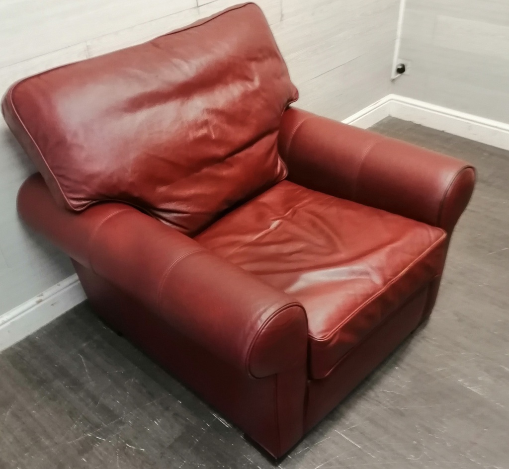 Quality MULTIYORK Leather Armchair Ref: HF18900
