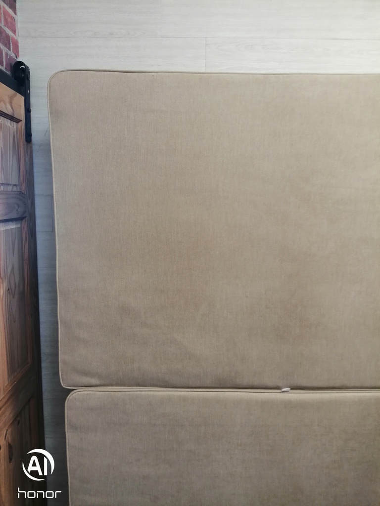 Quality 5ft Sprung Top Beige Divan Base