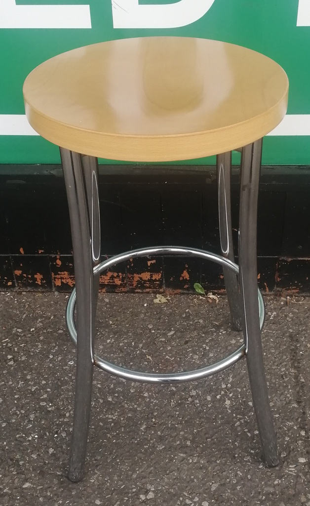 BREAKFAST BAR STOOLS