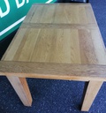 QUALITY OAK EXTENDING DINING TABLE