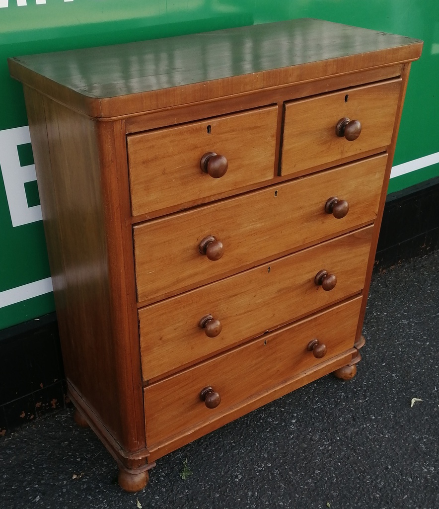 Large old antique chest of 5 drawers