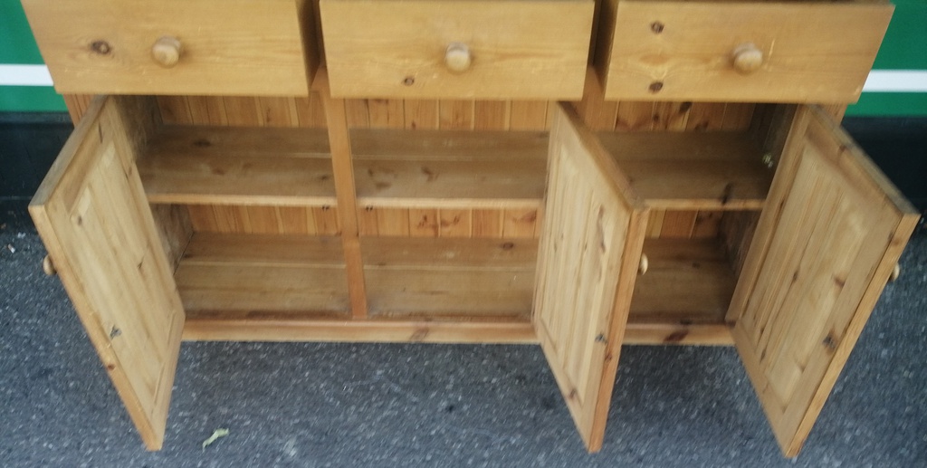 Lovely Rustic Pine Dresser