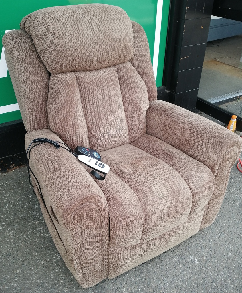 RISE &amp; RECLINER ARMCHAIR FROM CARE CO