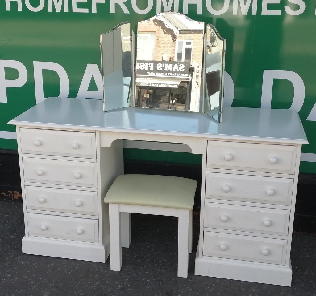 White Painted Solid Pine Eight Drawer Dressing Table / Desk