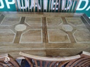 QUALITY  EXTENDING TABLE AND 6 CHAIRS