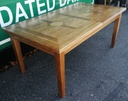 QUALITY  EXTENDING TABLE AND 6 CHAIRS