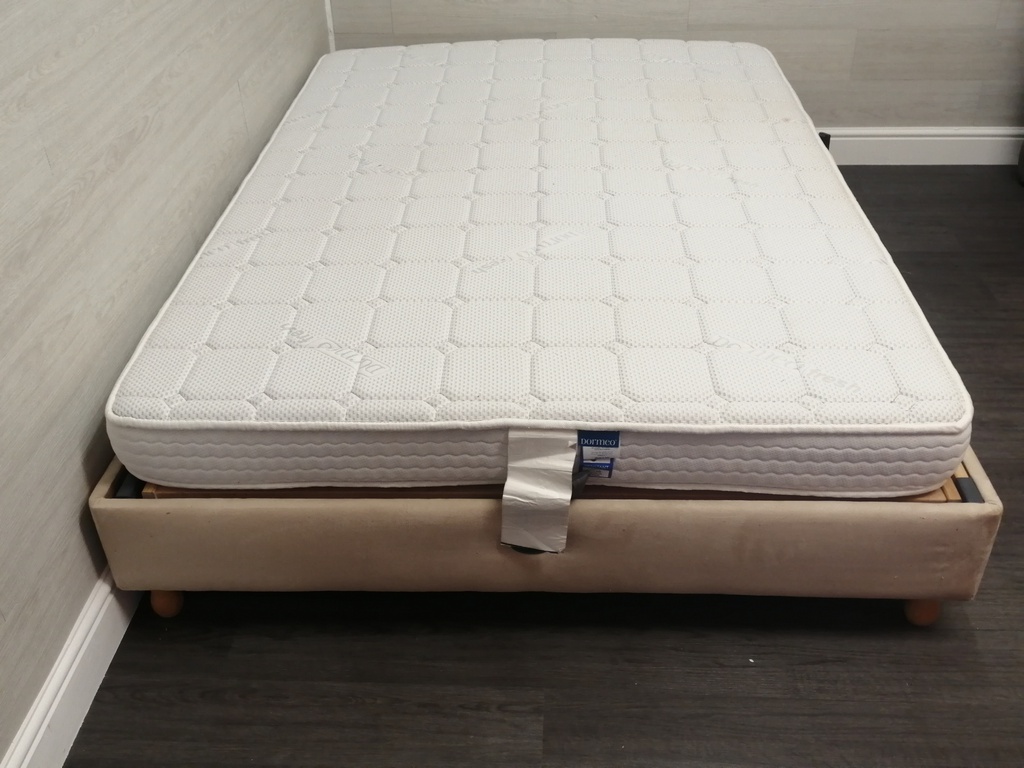 4FT6" ADJUSTABLE OAKDALE ELECTRIC BED