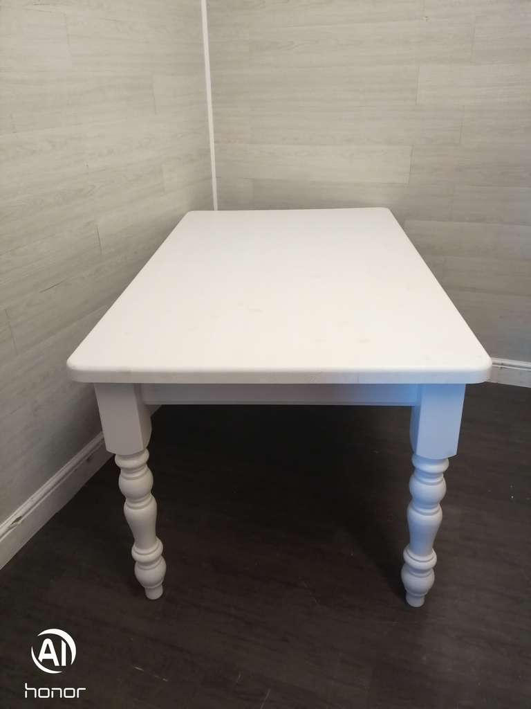 SOLID PINE 5FT WHITE WASHED  DINING TABLE