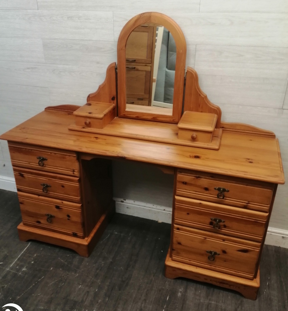 Pine Six Drawer Dressing Table with Mirror