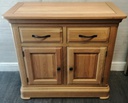 QUALITY NEAT OAK SIDEBOARD