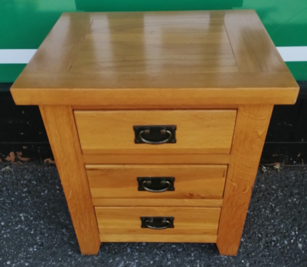 Oak Three Drawer Bedside Chest