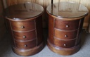 STUNNING PAIR OF WILLIS AND GAMBIER 3 DRAWER BEDSIDE / SIDE TABLE CHESTS