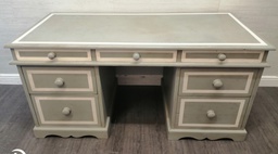 [HF17167] STUNNING PINE PAINTED PEDESTAL DESK