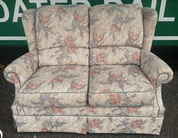 [HF19037] Lovely G-PLAN Floral Two Seater Sofa
