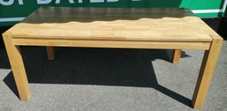 [HF19074] LOVELY LARGE BLOCK OAK DINING TABLE