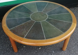 [HF19107] LARGE VERY STYLISH ROUND DANISH COFFEE TABLE