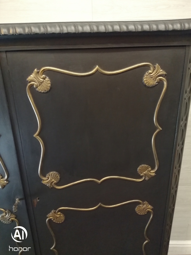 Stunning painted linen/storage cupboard
