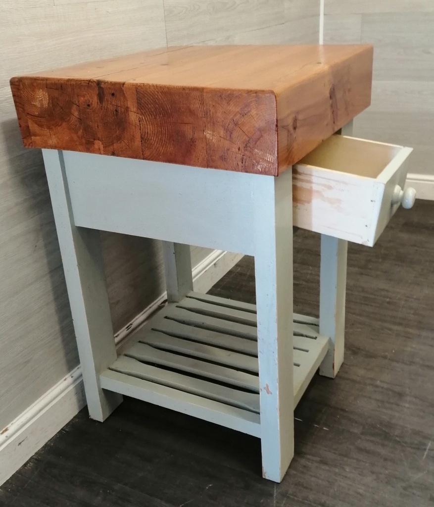 KITCHEN butchers block