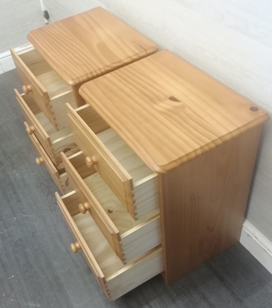 Pair of pine bedsides chests