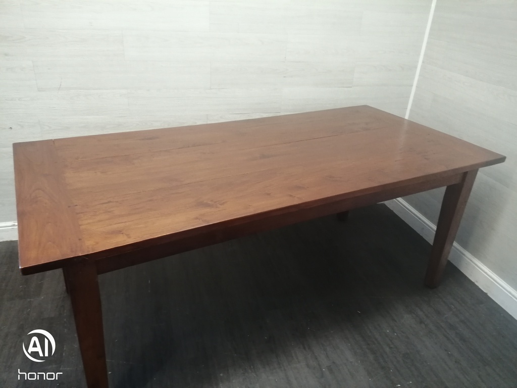 Lovely rustic dark wood table and six chairs