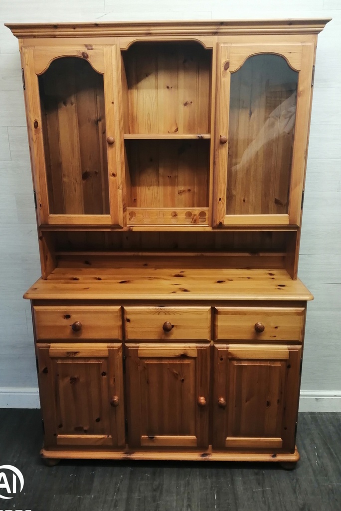 Quality pine glazed top dresser