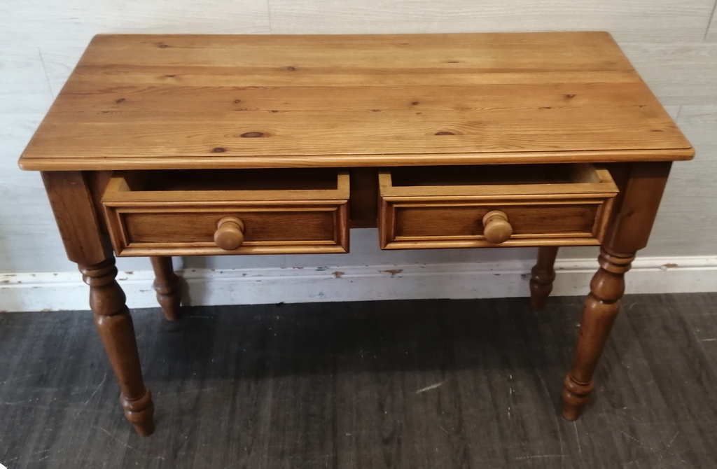 PINE DRESSING TABLE WITH MIRROR