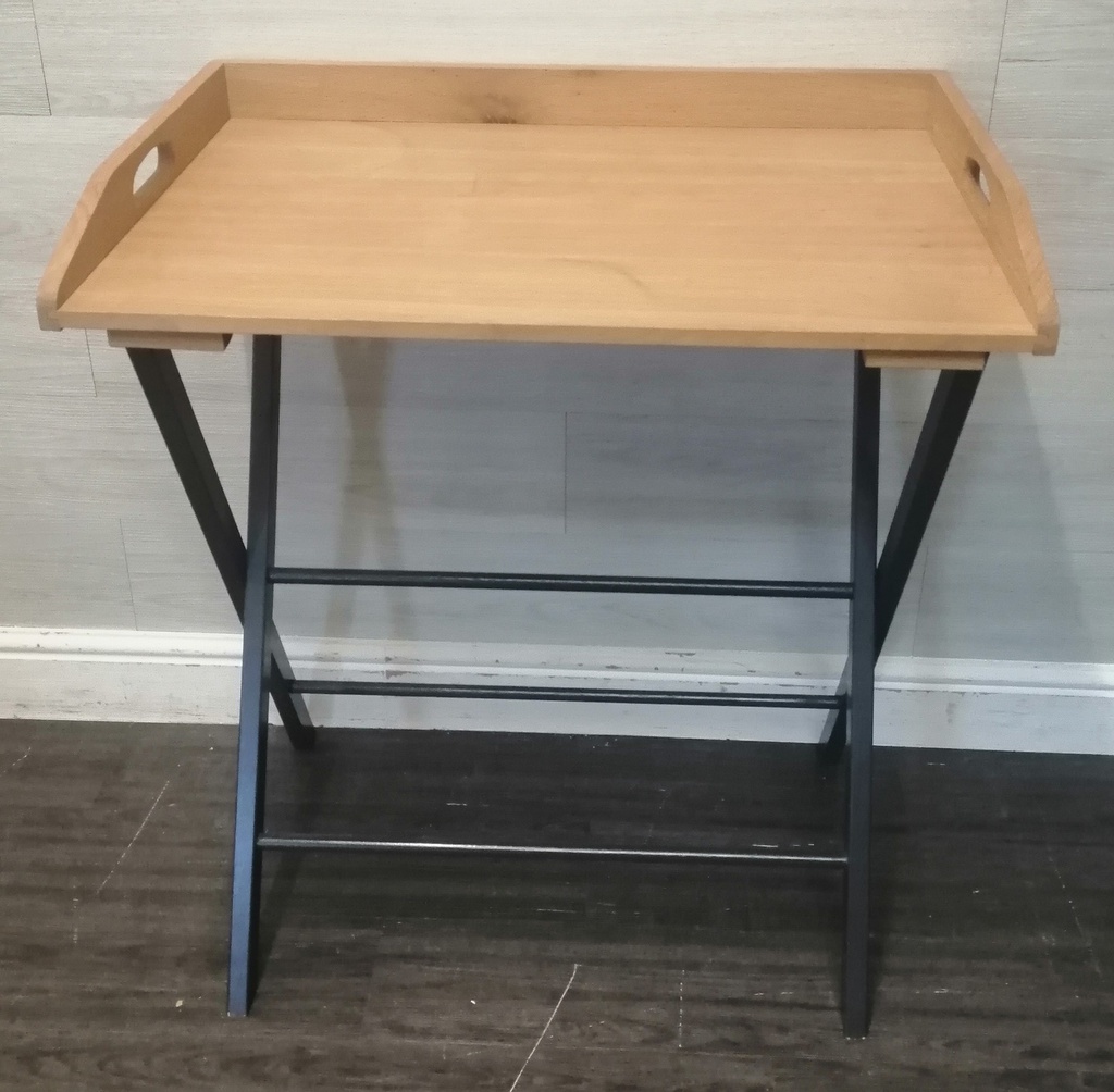 QUALITY FOLDING DESK