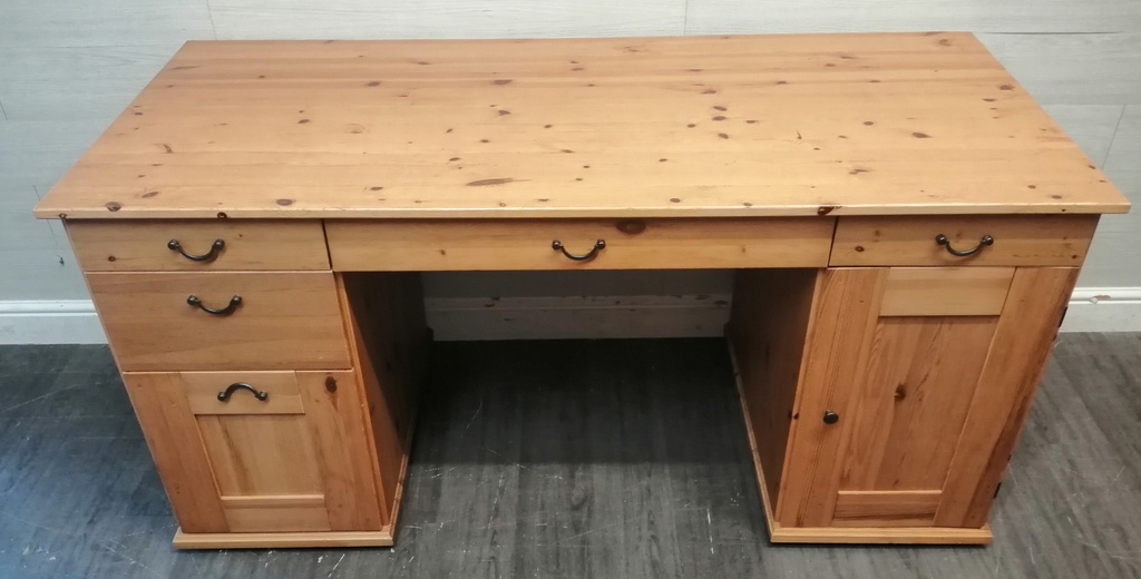 GOOD SIZE IKEA PINE DESK