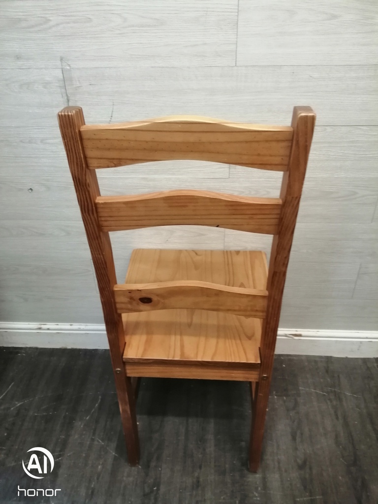 SET OF SIX LADDER BACK DINING CHAIRS