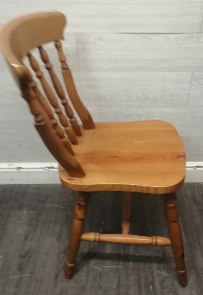 Single Pine Back Dining Chair