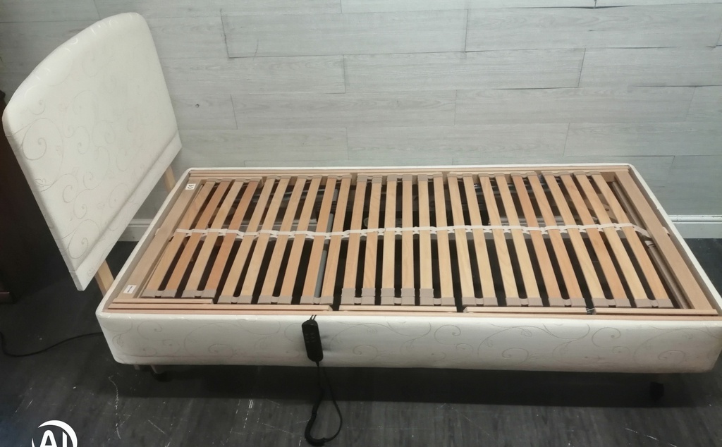 3FT ADJUSTABLE  ELECTRIC BED FRAME