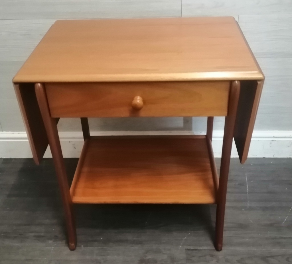 LOVELY DROP LEAD COFFEE/SIDE TABLE