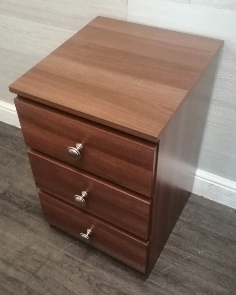 Modern three drawer bedside chest